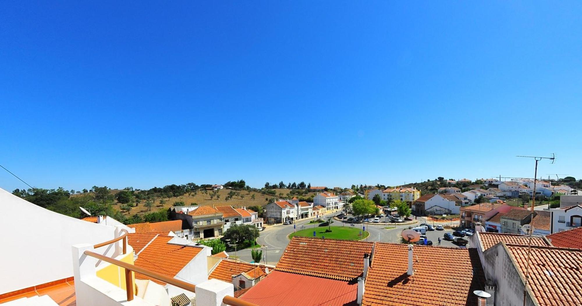 Apartamentos Bau-Doce Cercal do Alentejo Habitación foto